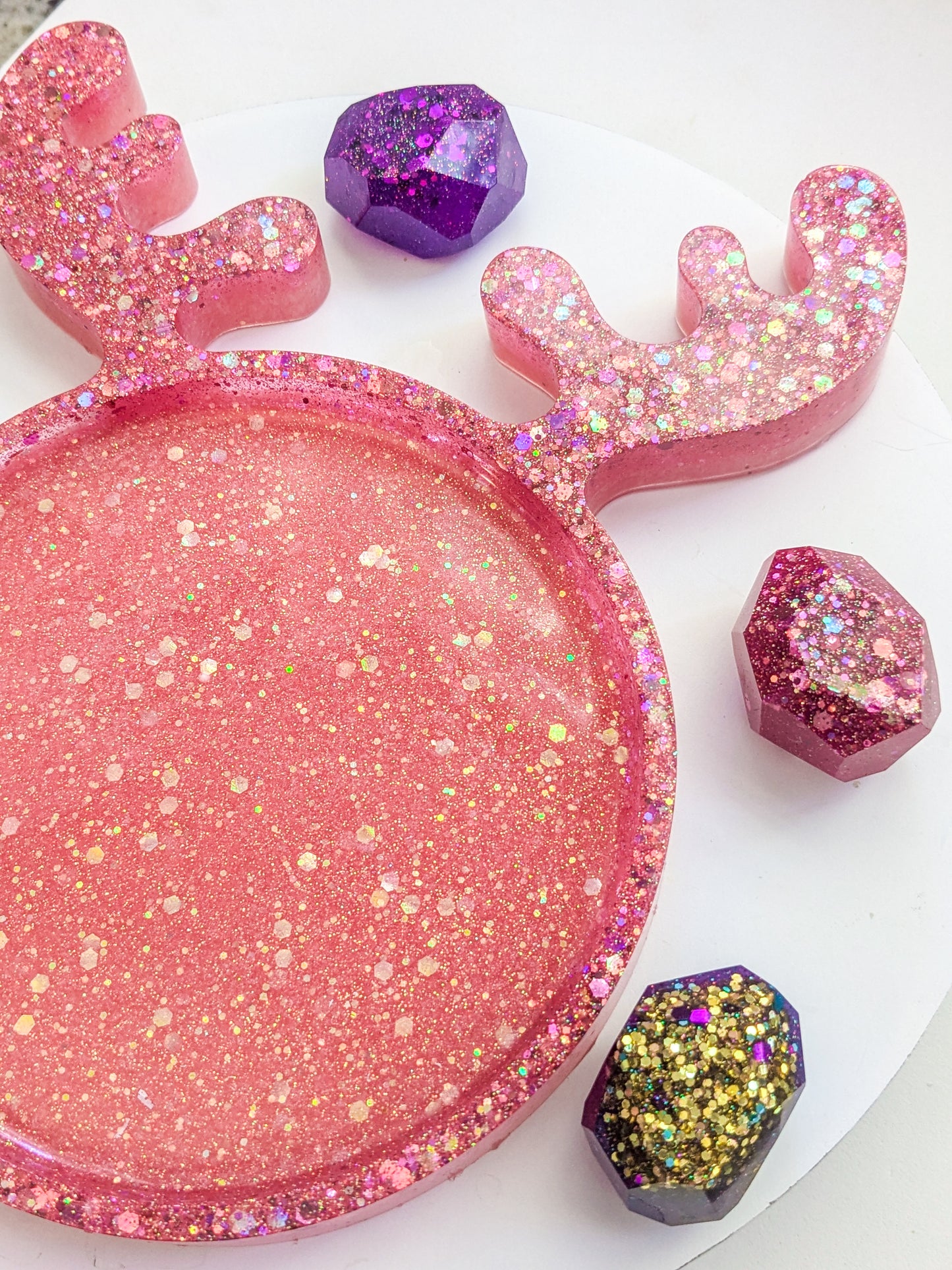 Reindeer Tray & Gems - Pink Prancer